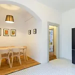 Vintage Charm-3 Bedrooms-old Town