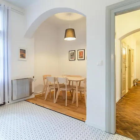 Vintage Charm,3 Bedrooms,old Town * 크라쿠프