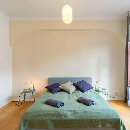 Vintage Charm-3 Bedrooms-old Town