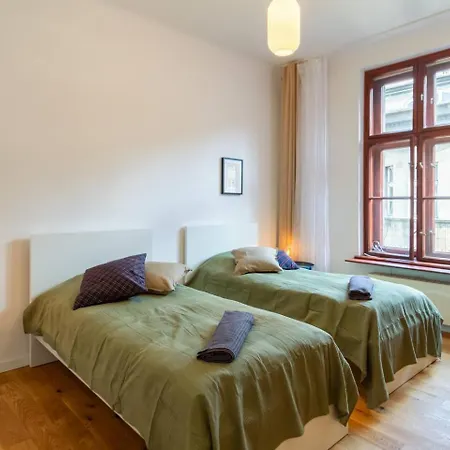 Vintage Charm-3 Bedrooms-old Town Apartman *